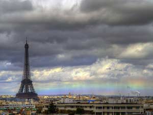 Horizontal Rainbow in Paris