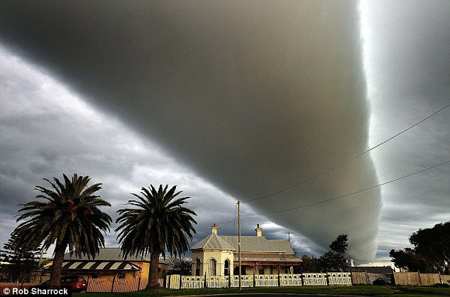 Australian Roll Cloud