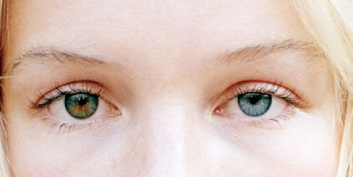 These eyes belong to Kate Bosworth