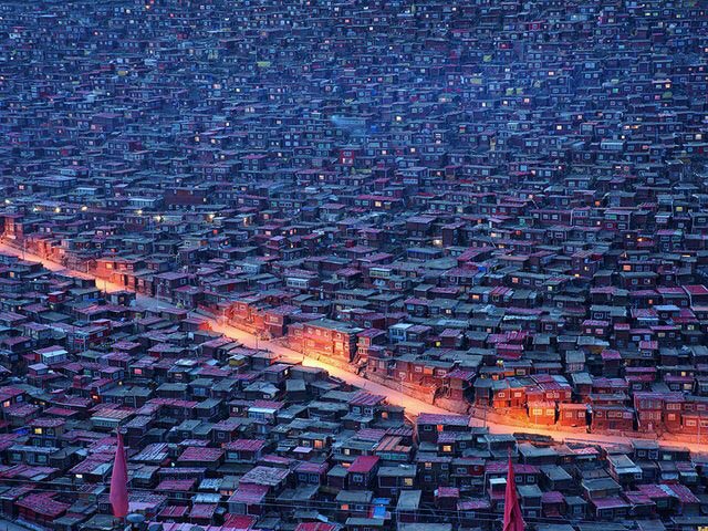 Larung Gar, China